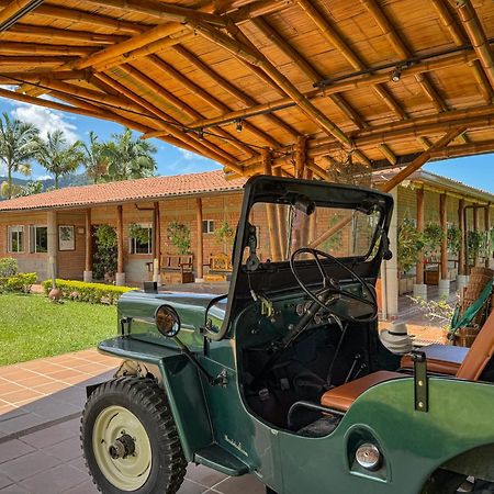 Finca Del Cafe - Casa Typica Санта-Роса-де-Кабаль Экстерьер фото