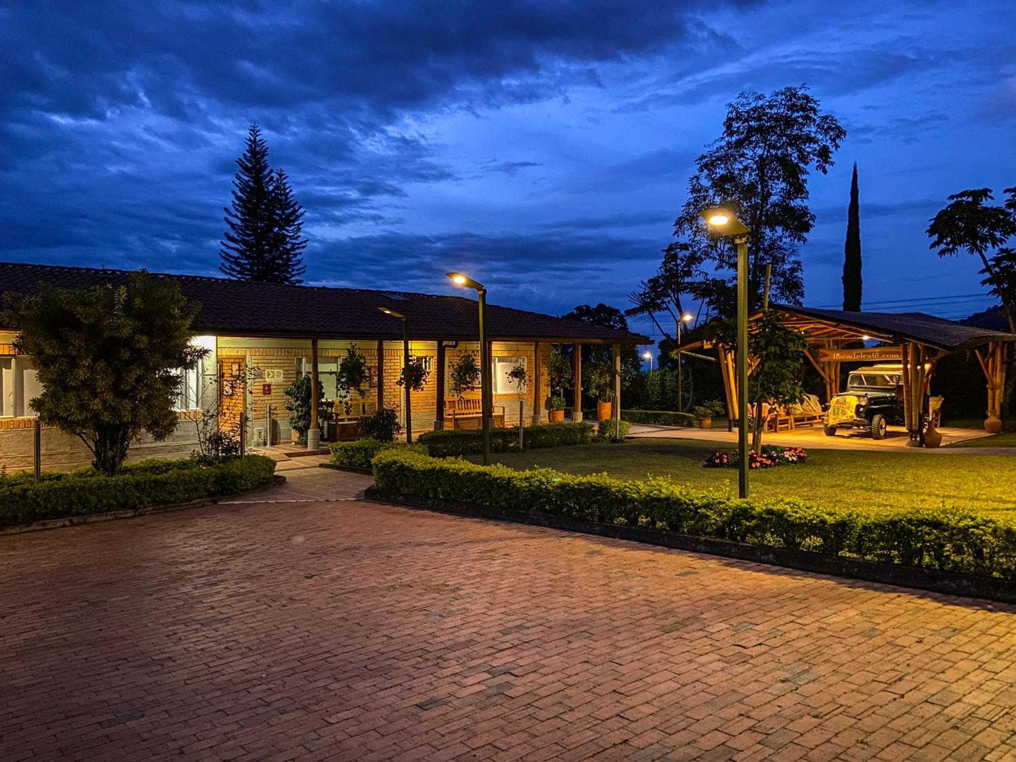 Finca Del Cafe - Casa Typica Санта-Роса-де-Кабаль Экстерьер фото