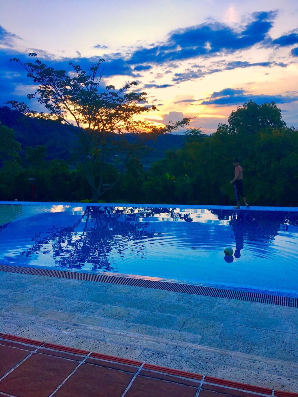 Finca Del Cafe - Casa Typica Санта-Роса-де-Кабаль Экстерьер фото